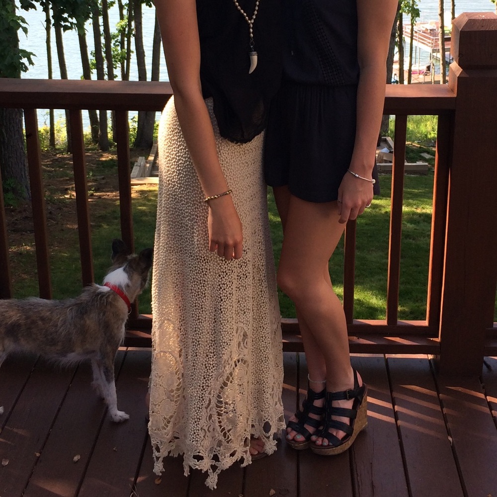 Crotchet cream maxi skirt